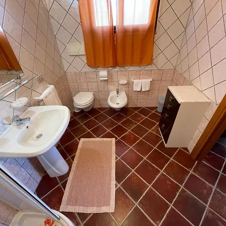 Guest house Affittacamere Da Rosanna Castiadas